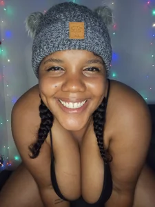 LilythBrown69 🖤🩶🤍 Pic 2