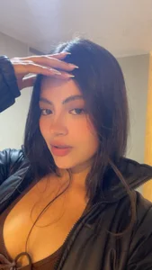 Emma_Rhoadess_ Public  3. fénykép