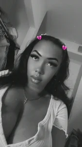 kourtney4lov3: Public ( 4 фото)
