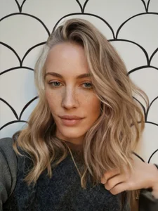 StacyNextdoorPublic Bild 5