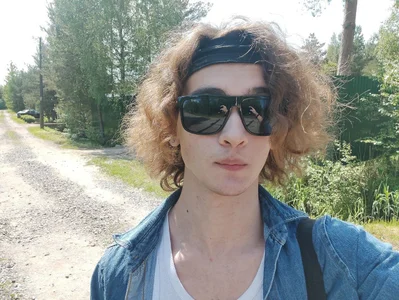 JamesColleman_ Public Poză 4