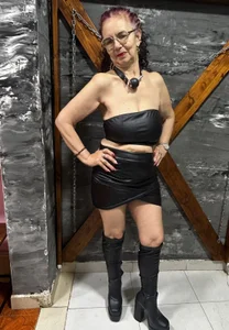 agatha_ross26 Do you like this style love? 🖤🔥 Foto 5