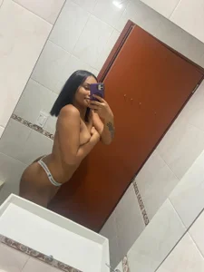 ValeriaSky18's Get to know me a little—or all of me, if you want 😈​ Sex Photo 3