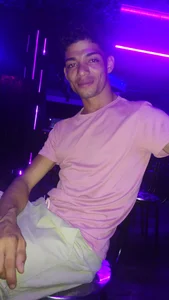 Brayanellatino Public รูป  4