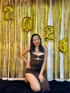 Lunahot68 "Same fire, higher heat — welcome to my year." 🔥 Hình 3