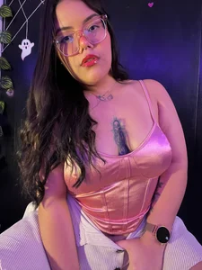 GabrielleMarsh1 Your hot princess 🩷😈 Pic 3