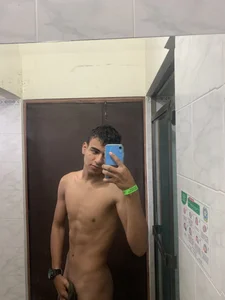 Dani ❤️‍🔥 de Daniel_Hot276  3 Imagens