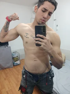 Dax_Stark Public Pic 2