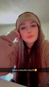 Alix_Valentine Just me Immagine  4