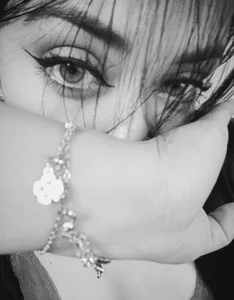 addicted to your look de zahra_Jalid  Imagens