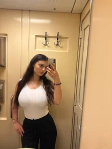 Kira_Mous Public Hình