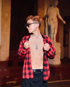 stripboys03: Tyler ( 4 фото)