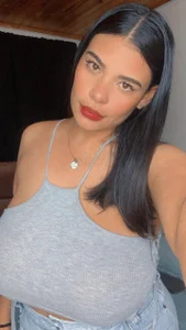 Isabella_boobd Public Pic 5