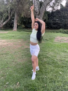 lady_ni_ Public Pic 3