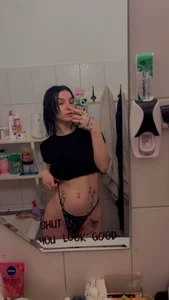 MoonAgnes Do you want too see me without makeup?! Εικόνα