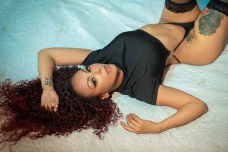 DalayMoore kullanıcısının sexy latina albümü -  2 fotoğraf