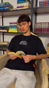 For You de Emir_Ozan_  4 Imagens