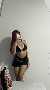 SkinnyFoxy Public Pic 6