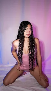 small_tiny's XXX Nude Photo 2