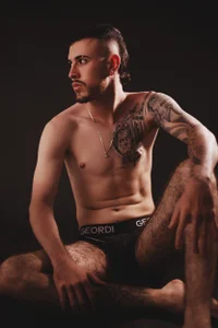 CodyWalkerR PHOTOSHOOT Pic 4