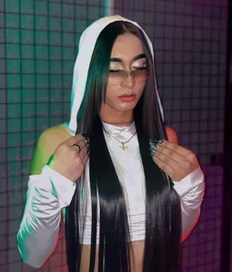 TransDivaSantana Public Pic 4