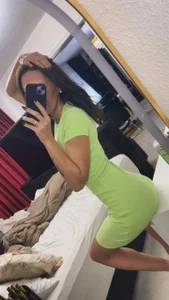 Emi_RoseMaus Public صورة واحدة|Emi_RoseMaus Public صورتان|Emi_RoseMaus Public  4 صور|Emi_RoseMaus Public  4 صورة