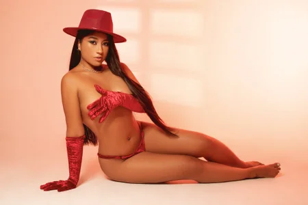 JessicaWilliams1 Glam girl Pic 2