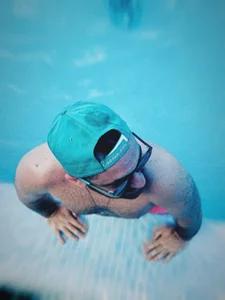 MathiasTaylor Public صورة واحدة|MathiasTaylor Public صورتان|MathiasTaylor Public  صور|MathiasTaylor Public  صورة