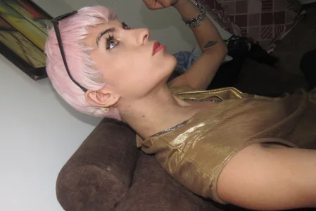 brandy_monroe drghdrxfgdfg Pic 9