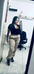 Dakota_Nasty Public Pic 3