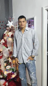 luis_hall: Happy new test 2026 ( 2 фото)