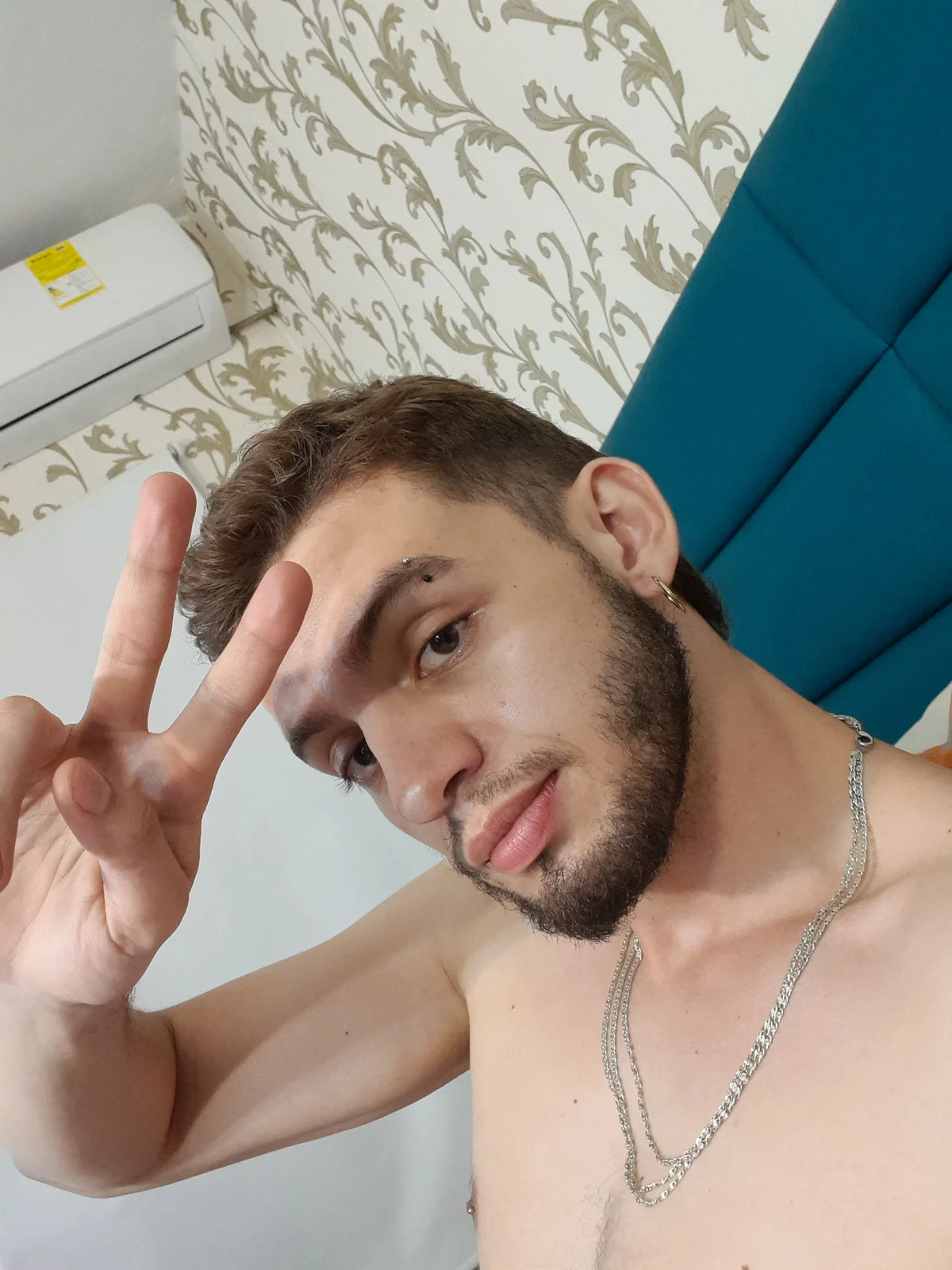 Трендове зображення  4391 Michael_magno