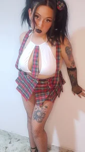 Aitanarus25 Bad girls Pic 3