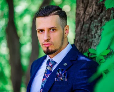 ToddC de ToddClaytonn  4 Imagens