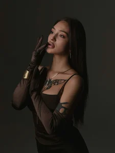 AlishaRubyのtouch my body😻の枚の写真