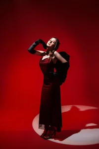 AliceMoreno She Wears Sin Like Lipstick зображення 2