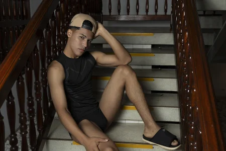 Colby_driscoll Waiting for u Pic 2