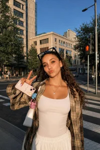 AlbinaLoynes's XXX Nude Photo 3