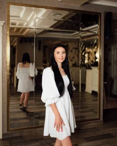 Oliviyaa_kiss_ Public Pic 4