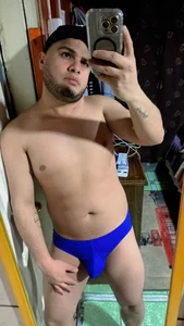 morenolatino93 Public Pic