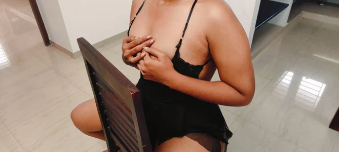 yaazhini_mayaa Public รูป  3