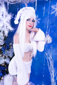 melany_blair ❄️🎀 A good girl for Christmas. Pic 4