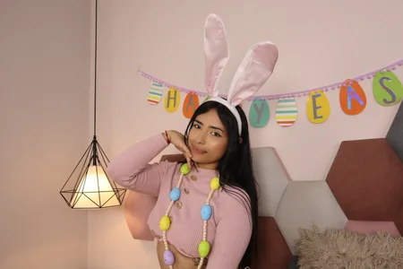 GahiaBelucci Happy easter♥ Pic