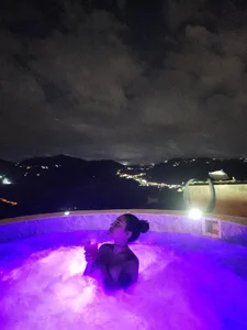 Zoe_Gruber Neon night 🌙 зображення 3