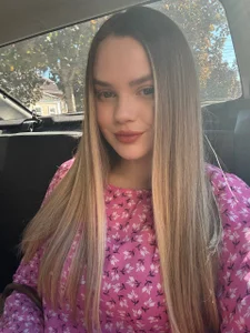 DyanSettlemyre Public Pic 4