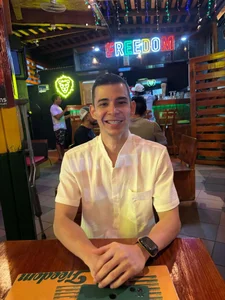 Brandon_Wolf Public Gambar 5