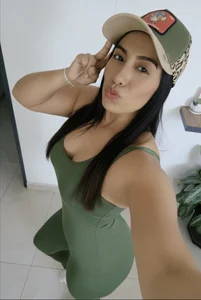 Liza en sus facetas .... 😊 de LizaLorini  9 photos