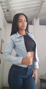 KOURTNEY-- Public Immagine 