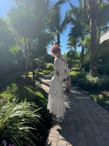 EmmaHilton69 Public Bilde 6