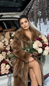 HoneyOnCam Public Pic 3